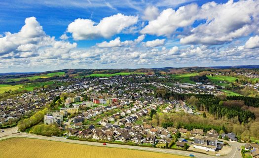 Drabenderhöhe am 15. April 2018 um 14:00 Uhr. Fotografiert mit einer DJI Mavic Pro aus einer Höhe von 100 Metern. Foto: <a href="http://www.melzer.de">Günther Melzer</a>