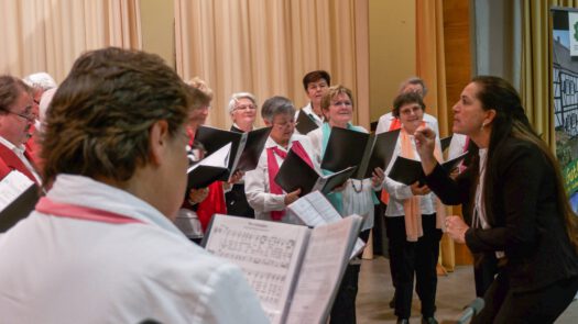 Der Honterus-Chor unter der Leitung von Regine Melzer